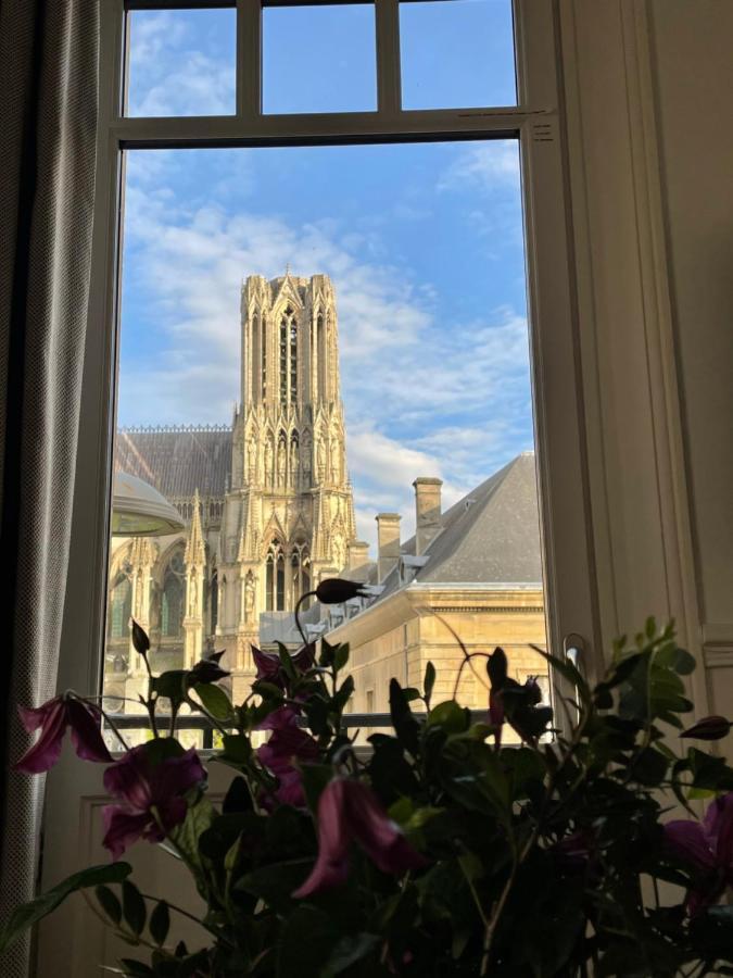 Les Berceaux De La Cathedrale Lägenhet Reims Exteriör bild
