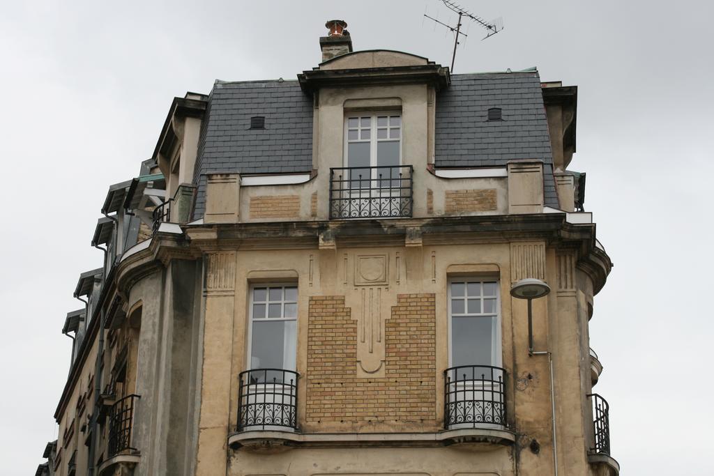 Les Berceaux De La Cathedrale Lägenhet Reims Exteriör bild